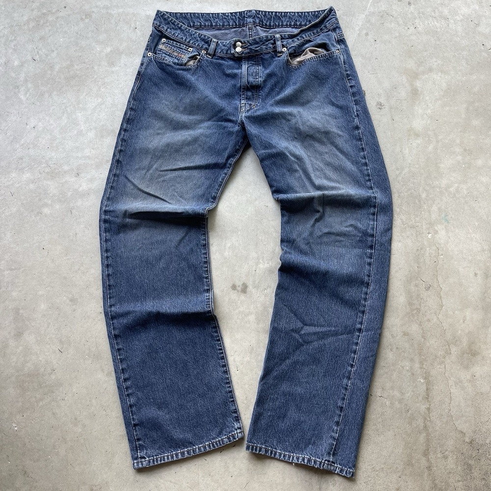 Vintage Diesel Straight Bootcut Dark Jeans Japanese Y2K Style Size 36 Button Fly